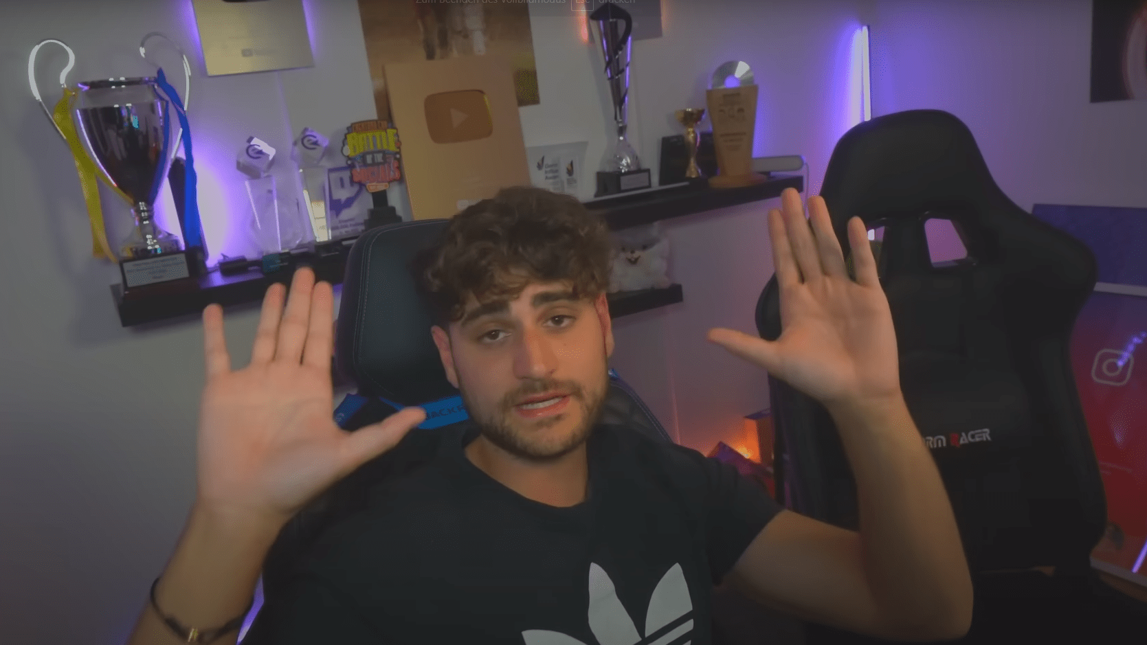 EliasN97 am Streamen