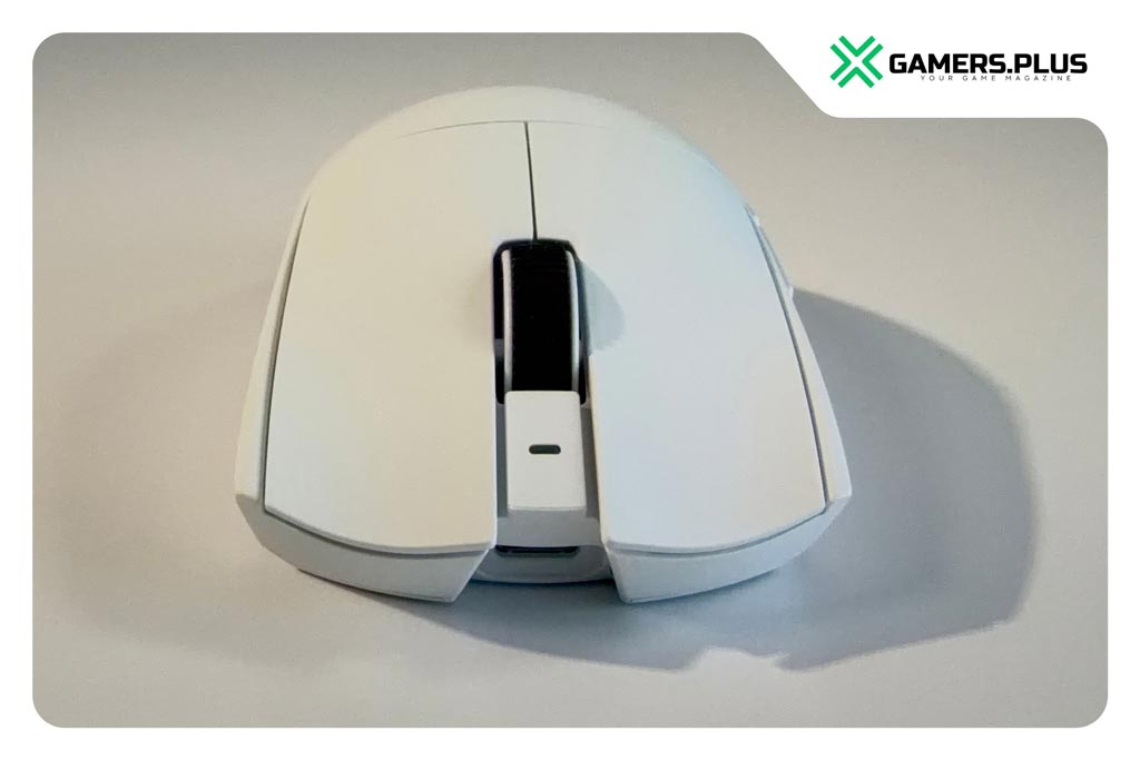 Razer Viper V4 Pro Frontansicht